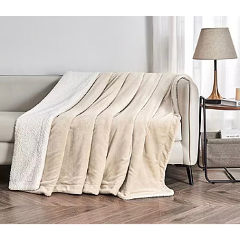Home Expressions Velvet Plush Blanket